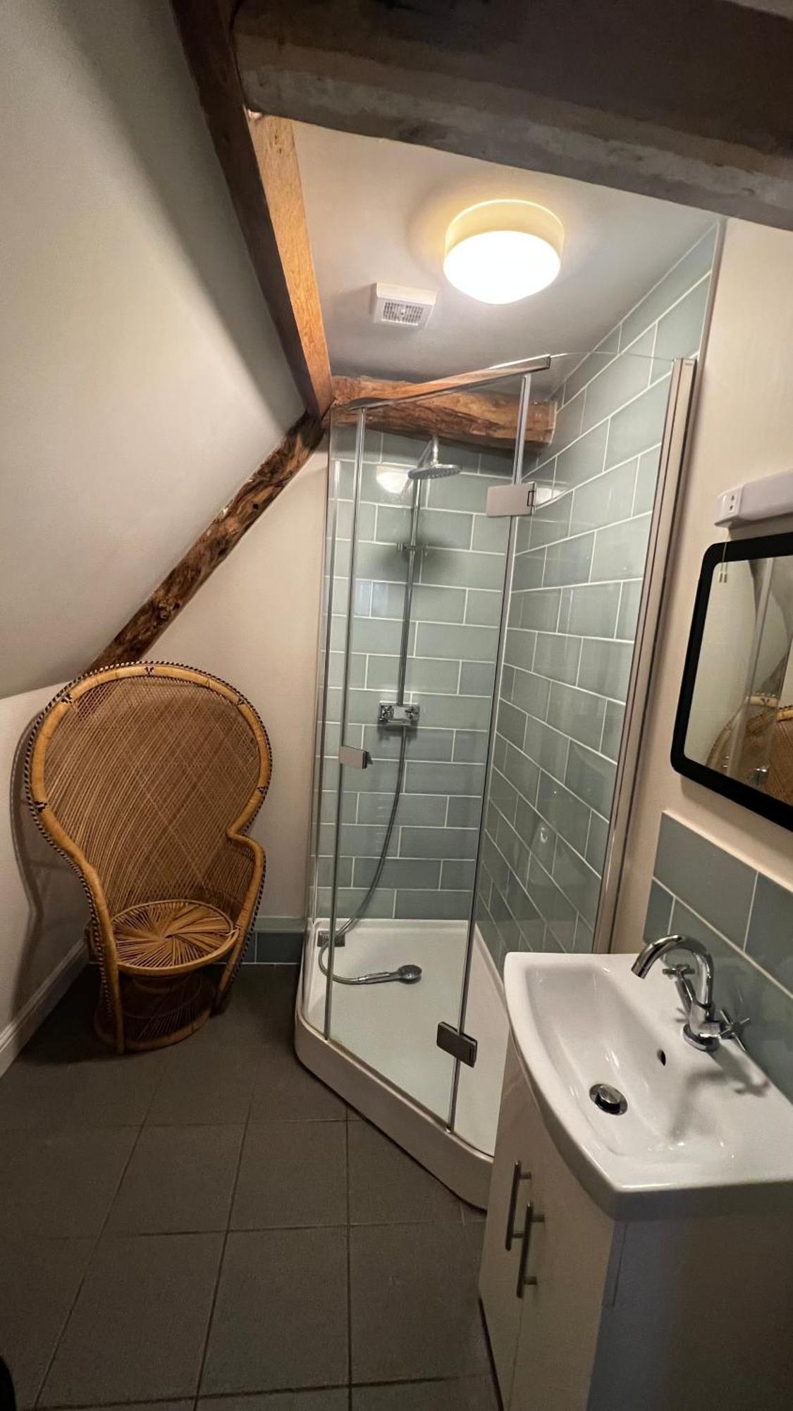 The Holford Arms Hotel Tetbury Ngoại thất bức ảnh