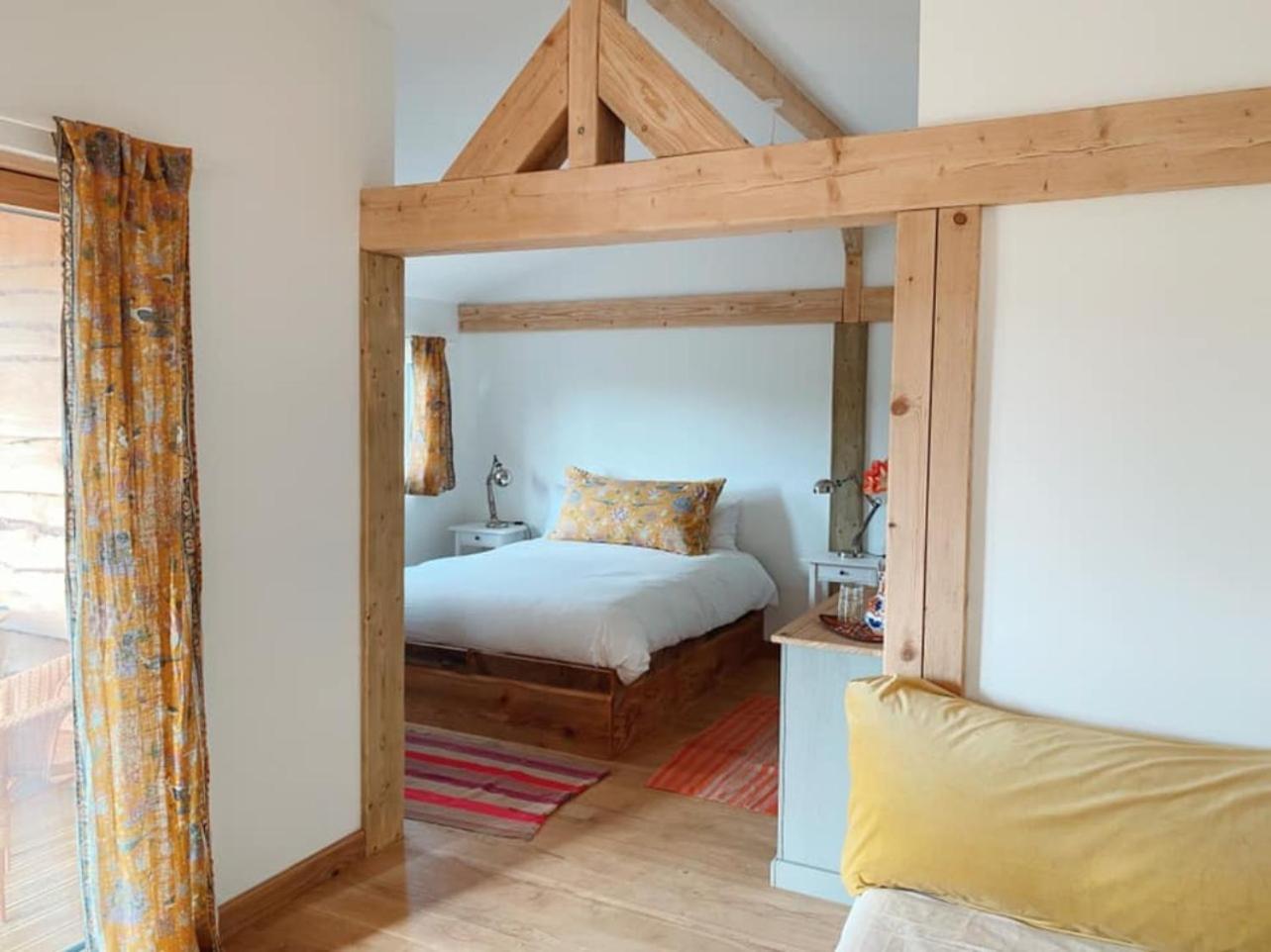 The Holford Arms Hotel Tetbury Ngoại thất bức ảnh