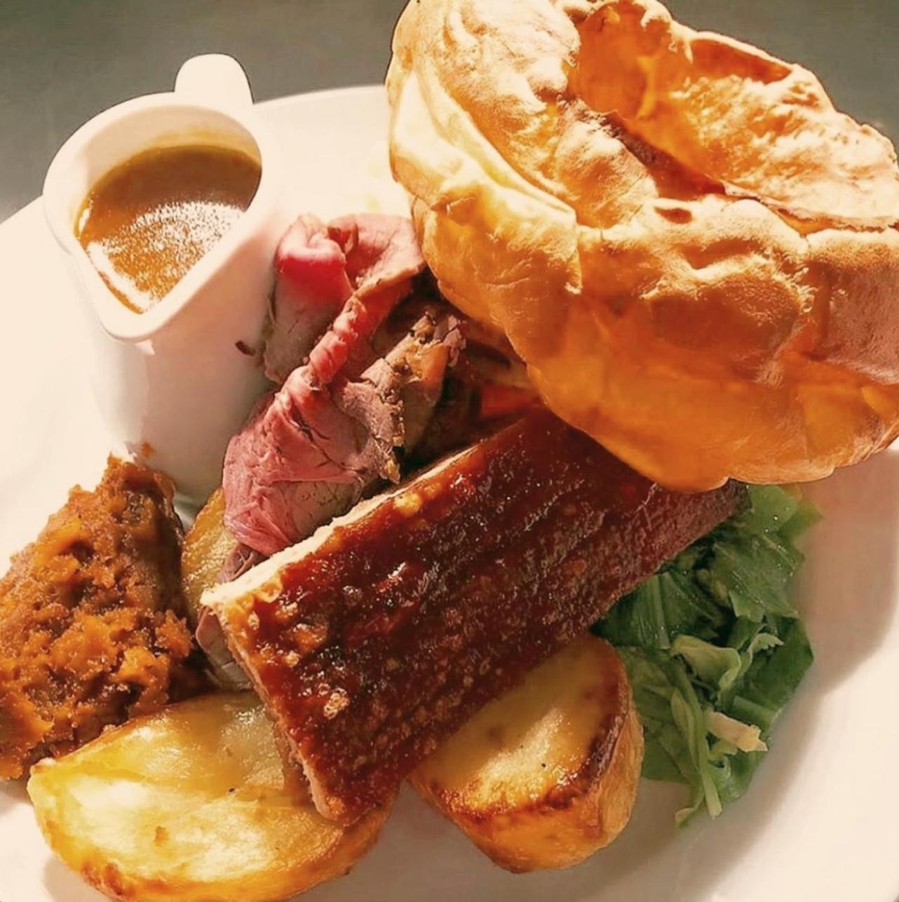 The Holford Arms Hotel Tetbury Ngoại thất bức ảnh
